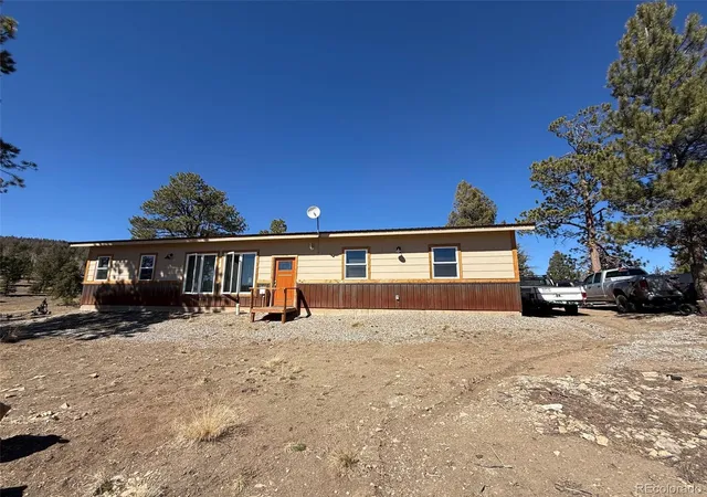 Homes for sale in Hartsel, CO | 909 Pitchfork Rd, Hartsel, CO 80449 | MLS# 1748088