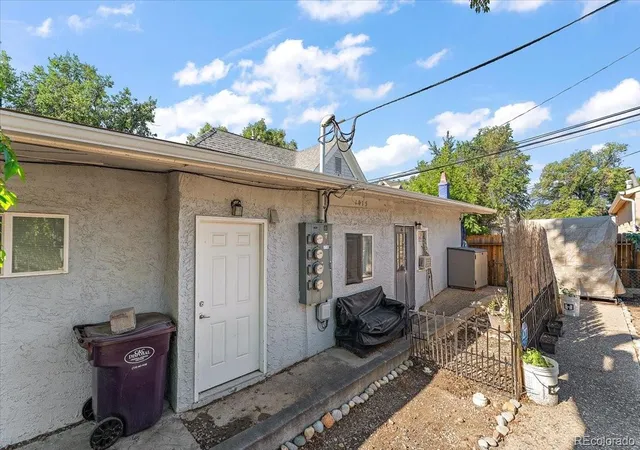 Homes for sale in Pueblo, CO | 1015 W 13th St, Pueblo, CO 81003 | MLS# 2045678