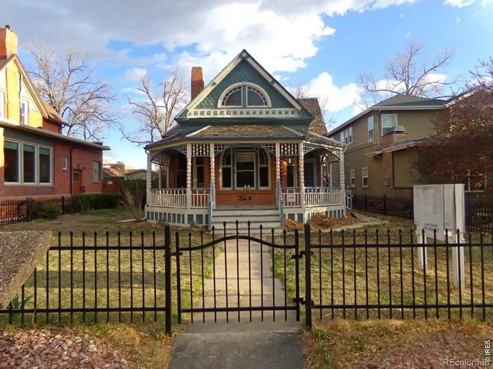 Listing Photo 1 - Condo for sale in 324 E Oak St located at 324 E Oak St, Fort Collins, CO 80524 - Unit 324 E Oak St