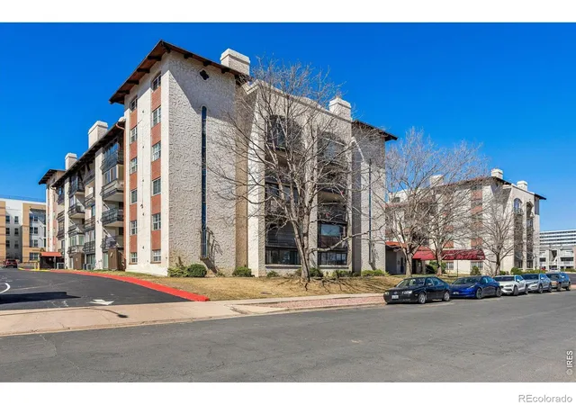 2nd image of 805 29th St, Boulder, CO 80303