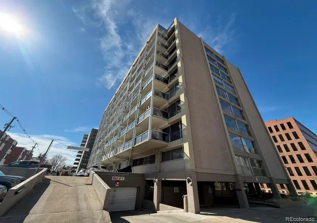 3rd image of 888 N Logan St #5H, Denver, CO 80203 | MLS# 8403142