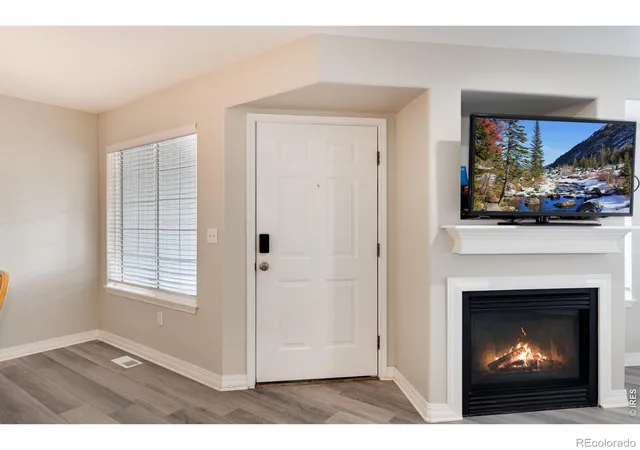 4th image of 1419 Red Mountain Dr #15, Longmont, CO 80504 | MLS# IR1055040