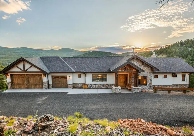 Photo 3 of Single family home for sale at 32643 Lodgepole Cir, Evergreen, CO 80439 | MLS# 2806353 | Listing updated on 2026-10-01