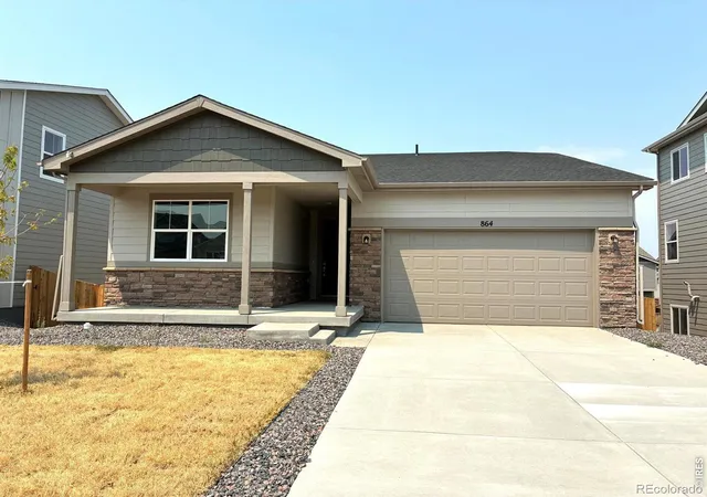 Photo 1 of Single family home for sale at 864 Harvard St, Johnstown, CO 80534 | MLS# IR1055057 | Listing updated on 2026-10-07