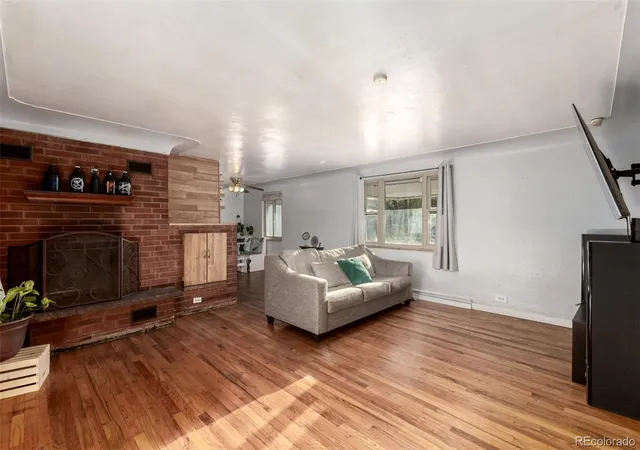 3rd image of 5637 Wyandot St, Denver, CO 80221 | MLS# 5613520