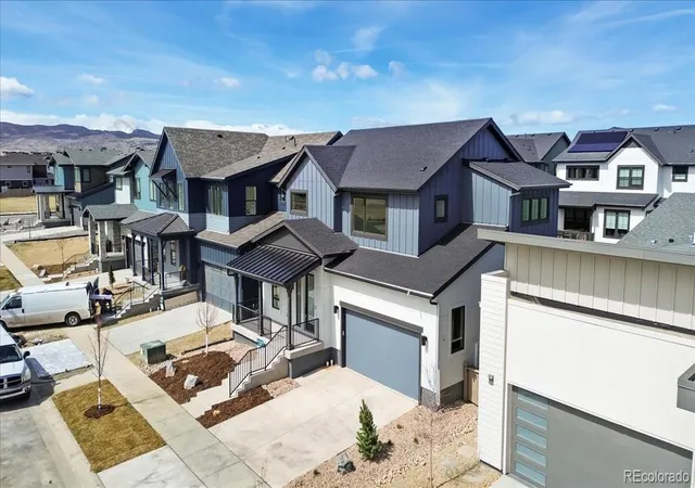 Photo 3 of Single family home for sale at 5604 Grandville Ave, Longmont, CO 80503 | MLS# 9636442 | Listing updated on 2026-08-04