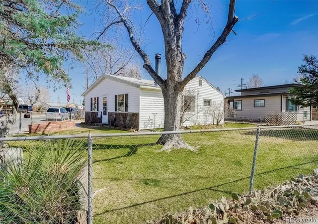 Photo 16 of Single family home for sale at 6750 Clermont St, Commerce City, CO 80022 | MLS# 9584852 | Listing updated on 2026-10-09