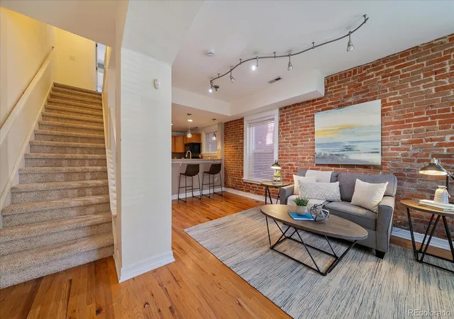 4th image of 1576 N Franklin St, Denver, CO 80218 | MLS# 5325484