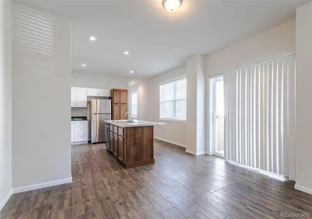 Photo 3 of Townhouse for sale at 2373 N Elmira St, Aurora, CO 80010 | MLS# 6518158 | Listing updated on 2026-10-11