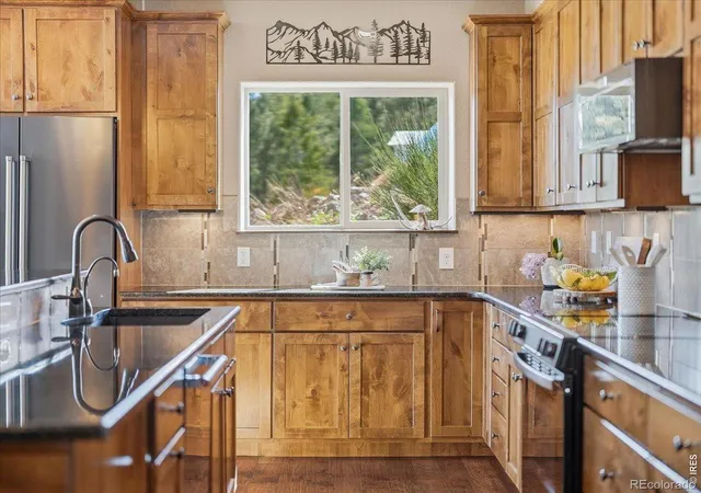 Homes for sale in Bellvue, CO | 2565 Davis Ranch Rd, Bellvue, CO 80512 | MLS# IR1055139