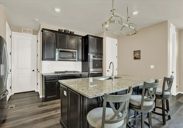4th image of 2953 Pawnee Creek Dr, Loveland, CO 80538 | MLS# 6837119