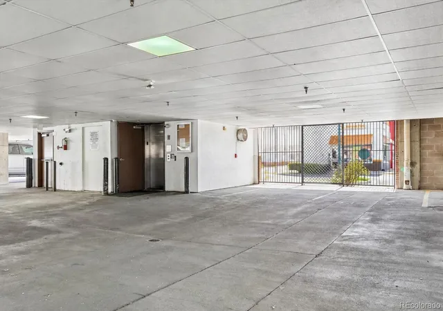2nd image of 15475 Andrews Dr, Denver, CO 80239