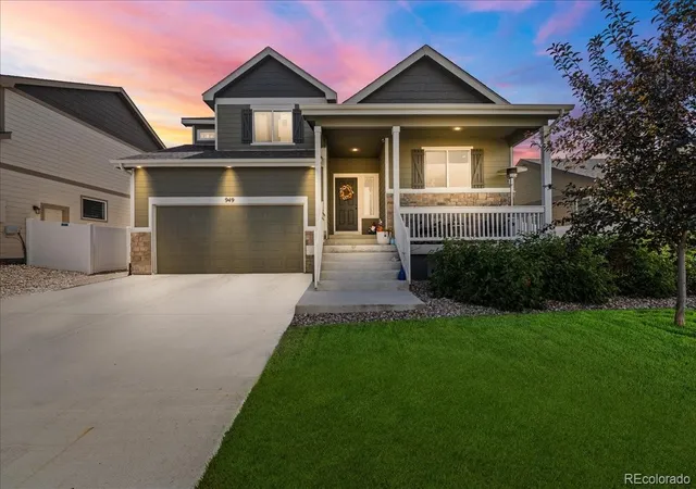 1st image of 949 Ashbrook Dr, Windsor, CO 80550 | MLS# 8547727