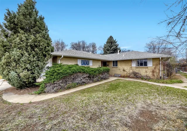 Photo 1 of Single family home for sale at 5340 W Bayaud Ave, Lakewood, CO 80226 | MLS# 8710734 | Listing updated on 2026-09-16