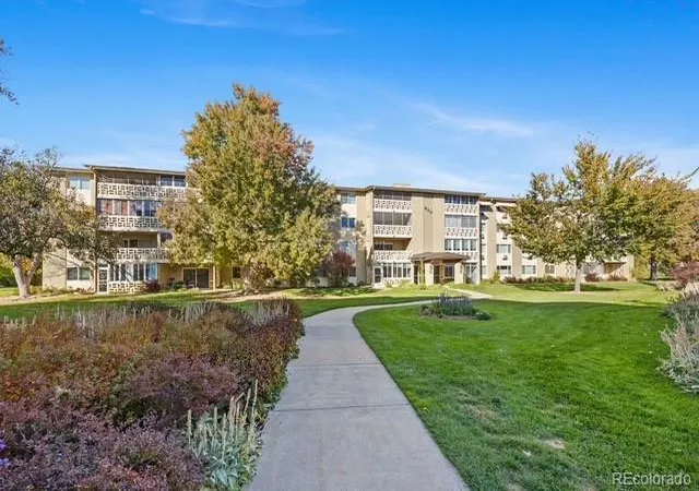 39th image of 1155 S Alton St #B, Denver, CO 80247 | MLS# 5480461