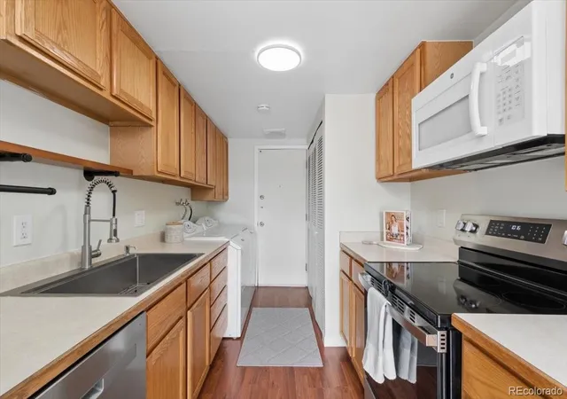 Photo 4 of Townhouse for sale at 7995 Chase Cir #22, Arvada, CO 80003 | MLS# 3849376 | Listing updated on 2026-09-22