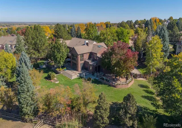 Photo 3 of Single family home for sale at 8414 Firethorn Ct, Niwot, CO 80503 | MLS# 5795042 | Listing updated on 2026-10-12