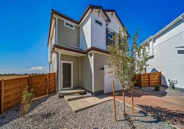 Photo 2 of Single family home for sale at 12560 E 100th Avenue, Commerce City, CO 80022 | MLS# 7550511 | Listing updated on 2026-10-13