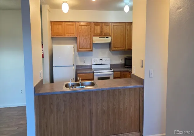 4th image of 14602 E 2Nd Ave #311C, Aurora, CO 80011 | MLS# 3048924