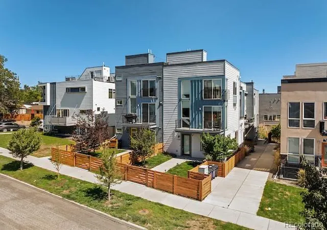 Photo 1 of Townhouse for sale at 1284 Perry St, Denver, CO 80204 | MLS# 5104162 | Listing updated on 2026-10-07