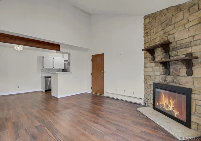 4th image of 10150 E Virginia Ave #19-303, Denver, CO 80247 | MLS# 4227710