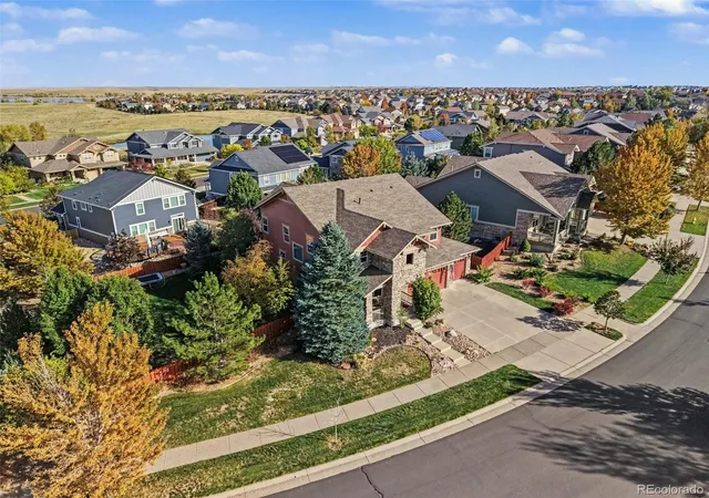 Photo 4 of Single family home for sale at 26121 E Orchard Dr, Aurora, CO 80016 | MLS# 4207397 | Listing updated on 2026-10-09