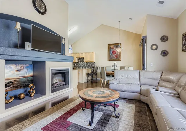 5th image of 22560 E Ontario Dr, Aurora, CO 80016