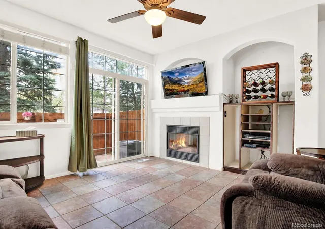 Photo 2 of Sale Pending at 9186 W Phillips Dr, Littleton, CO 80128 | MLS# 1833906 | Listing updated on 2026-08-12
