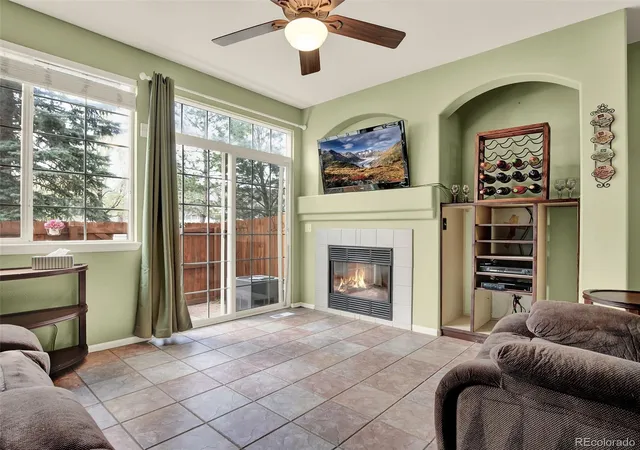 Photo 1 of Sale Pending at 9186 W Phillips Dr, Littleton, CO 80128 | MLS# 1833906 | Listing updated on 2026-08-12