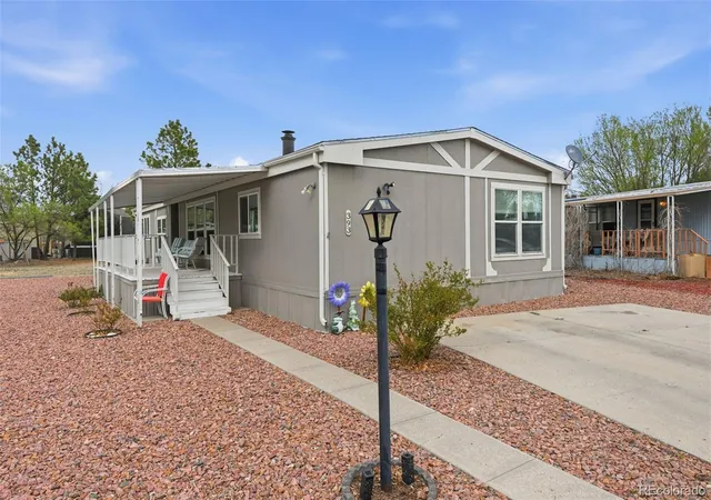 Photo 2 of Manufactured home for sale at 1095 Western Dr, Colorado Springs, CO 80915 | MLS# 3860172 | Listing updated on 2026-06-27