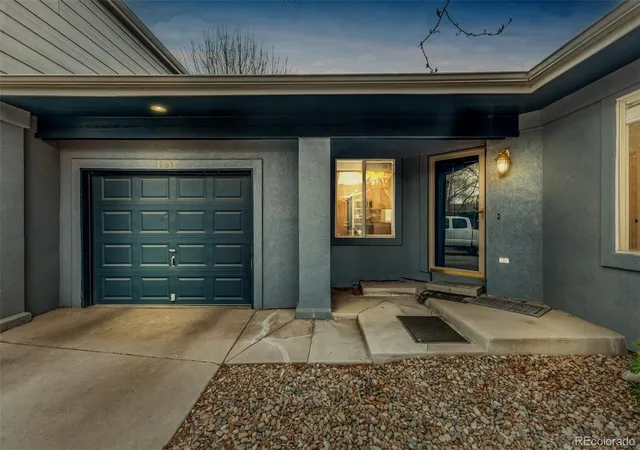 Photo 3 of Townhouse for sale at 1958 S Carr St, Lakewood, CO 80227 | MLS# 7306356 | Listing updated on 2026-08-28
