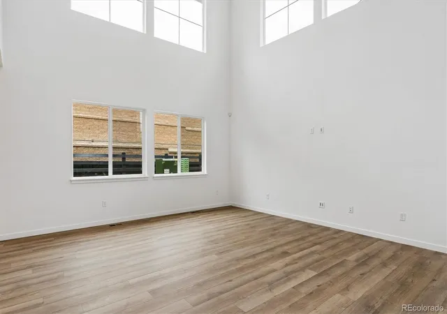 Photo 4 of Single family home for sale at 21007 Grays Peak Dr, Parker, CO 80138 | MLS# 5622891 | Listing updated on 2026-10-08