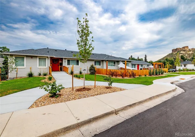1st image of 399 N Gilbert St, Castle Rock, CO 80104 | MLS# 3121876