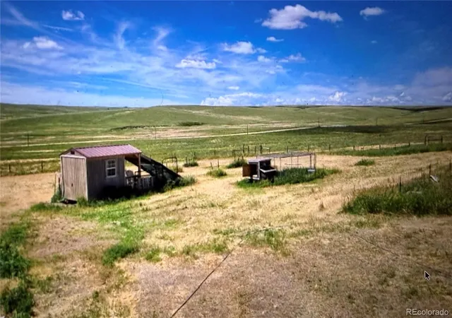 Photo 3 of Single family home for sale at 9225 County Rd 174, Elizabeth, CO 80107 | MLS# 9408946 | Listing updated on 2026-07-31