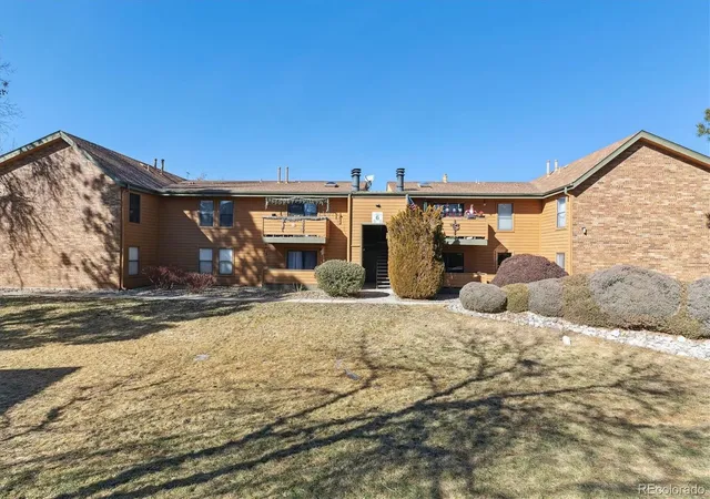 2nd image of 3335 S Ammons St, Lakewood, CO 80227