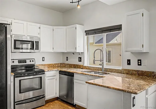1st image of 426 Anvil Wy, Golden, CO 80401 | MLS# 8005126