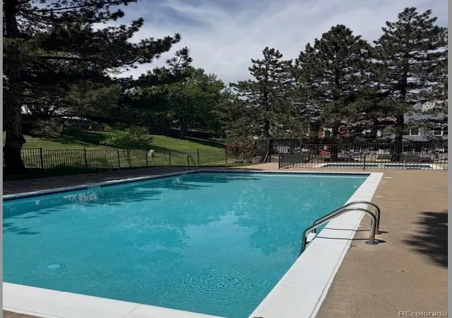 26th image of 9800 W Cornell Pl, Lakewood, CO 80227 | MLS# 2802689