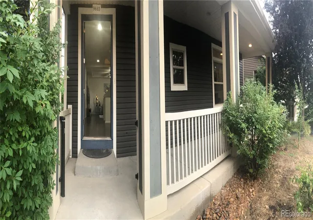 3rd image of 9665 E 105Th Ave, Commerce City, CO 80640 | MLS# 9382854