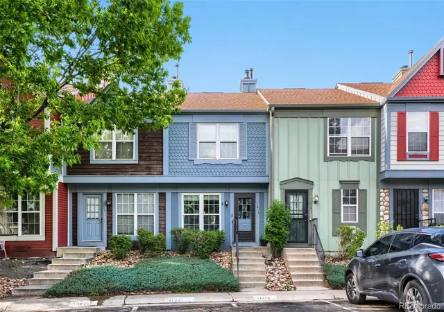 1st image of 11913 E Kepner Dr, Aurora, CO 80012 | MLS# 5098866