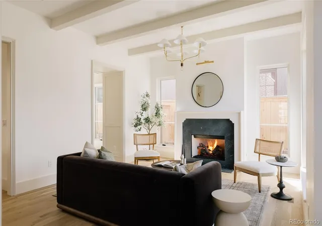 4th image of 858 S Saint Paul St, Denver, CO 80209 | MLS# 2969753