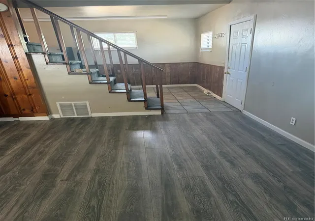 3rd image of 3120 S Pearl St, Englewood, CO 80113 | MLS# 8287335