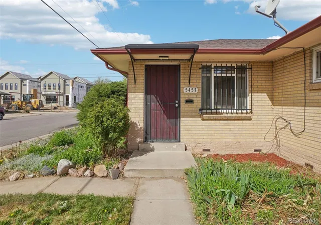 5th image of 5457-5455 E 36Th Ave, Denver, CO 80207 | MLS# 9910014