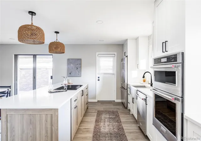 Listing Photo 5 - Condo for sale in building located at 3483 S Race St, Englewood, CO 80113