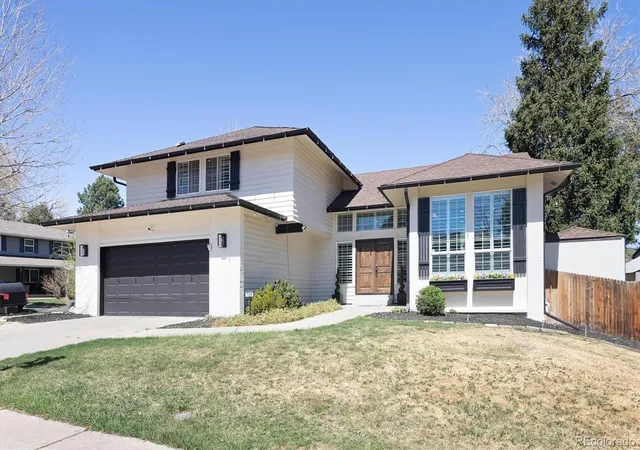Photo 3 of Single family home for sale at 7301 E Jarvis Pl, Denver, CO 80237 | MLS# 5846954 | Listing updated on 2026-10-01