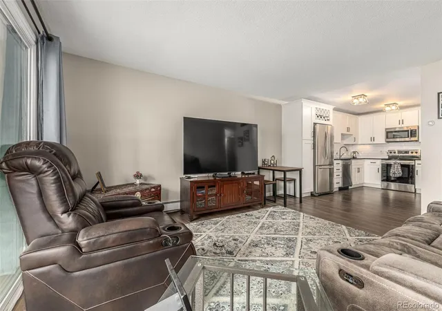 4th image of 625 S Alton Wy, Denver, CO 80247