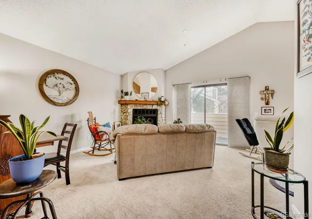 Townhouse for sale at 4252 S Richfield Way, Aurora, CO 80013 | MLS# 9428192
