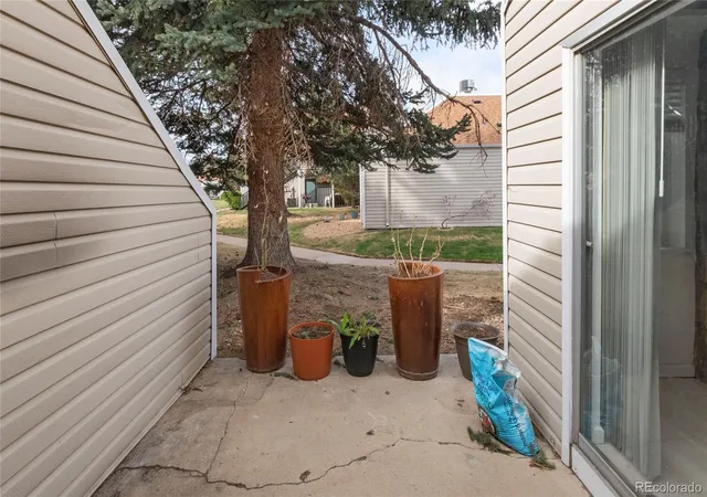 Homes for sale in Aurora, CO | 2622 S Xanadu Way, Aurora, CO 80014 | Houzeo