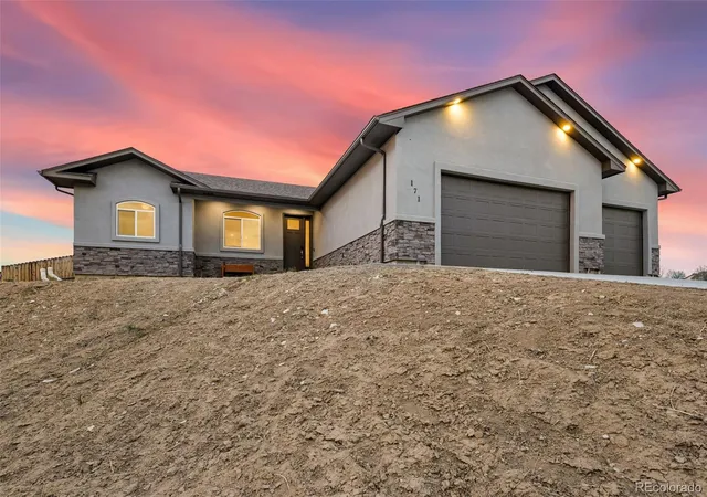 Homes for sale in Pueblo, CO | 171 W Legend Dr, Pueblo, CO 81007 | MLS# 9103286