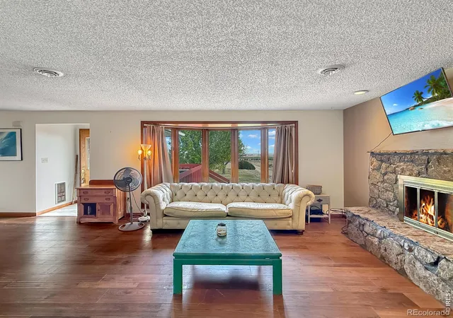 Photo 4 of Single family home for sale at 13969 County Rd 33, Sterling, CO 80751 | MLS# IR1055851 | Listing updated on 2026-09-22