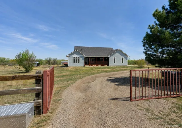 Homes for sale in Strasburg, CO | 59956 E Commanche Wy, Strasburg, CO 80136 | MLS# 9941892